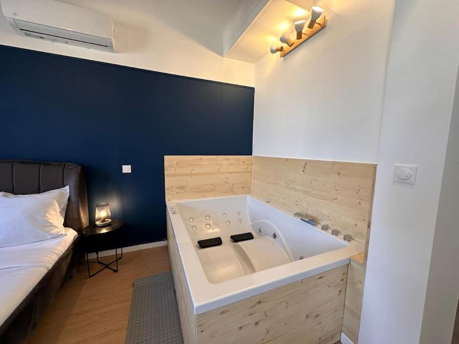 Britich 3D: Suite Spa Prive, Clim, Thermal/Artem Nancy Luaran gambar